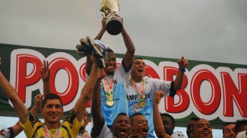 Ascenso a la categoría primera A